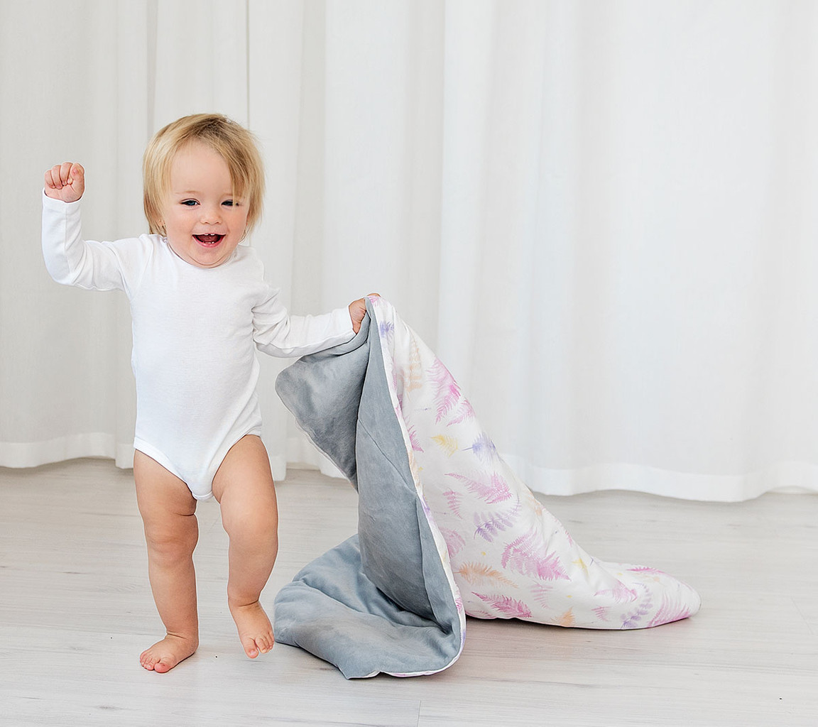 Poduszka niemowlaka i starszaka - paprocie róż | Lullalove - obrazek 3