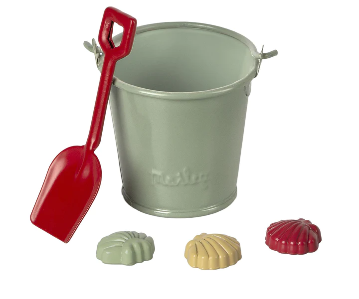 beach-set-shovel-bucket-shells-8564-1-p_720x