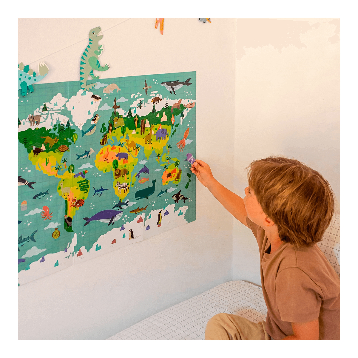 Plakat z naklejkami Mapa Świata | Apli Kids