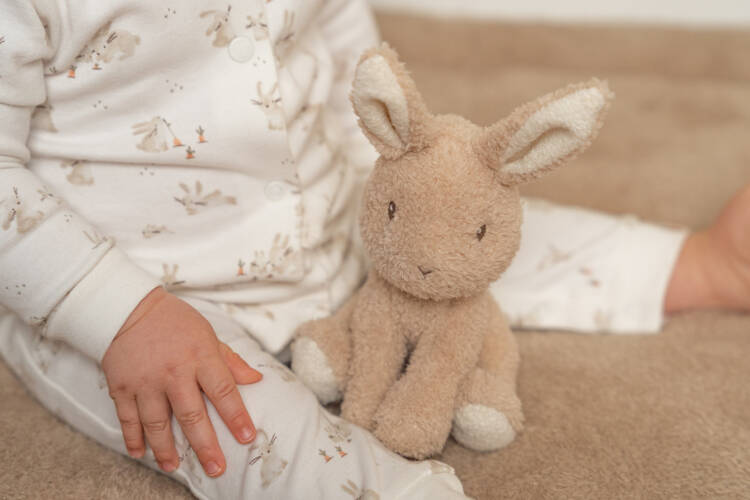 pol_pl_Little-Dutch-Przytulanka-kroliczek-Baby-bunny-15-cm-LD8850-3755_2